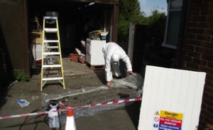 garage-asbestos-removal-team